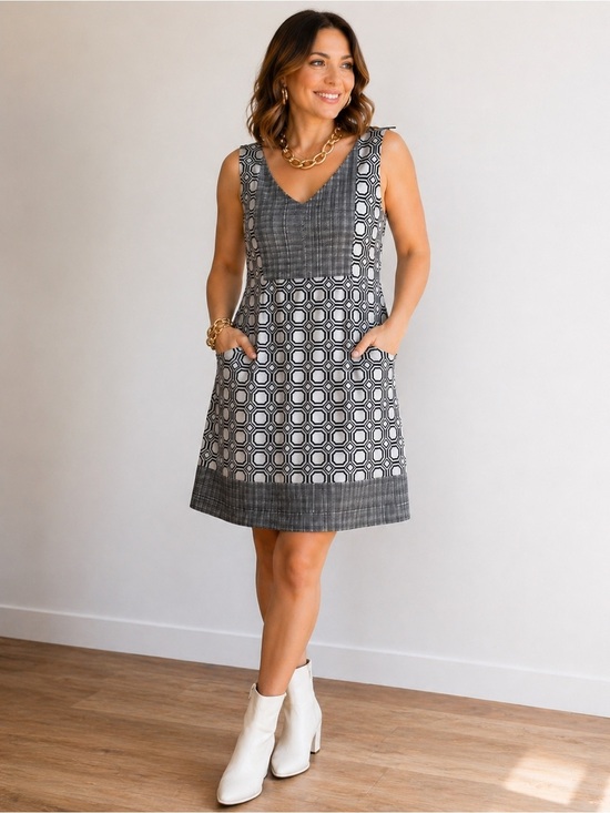 Signature by Robbie Bee Dresses & Skirts - Vintage Geometric Mod Shift Dress Navy White Sleeveless Pockets 14 Retro Chic